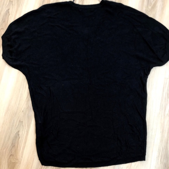 Joe Fresh Sweater - Picture 4 of 5